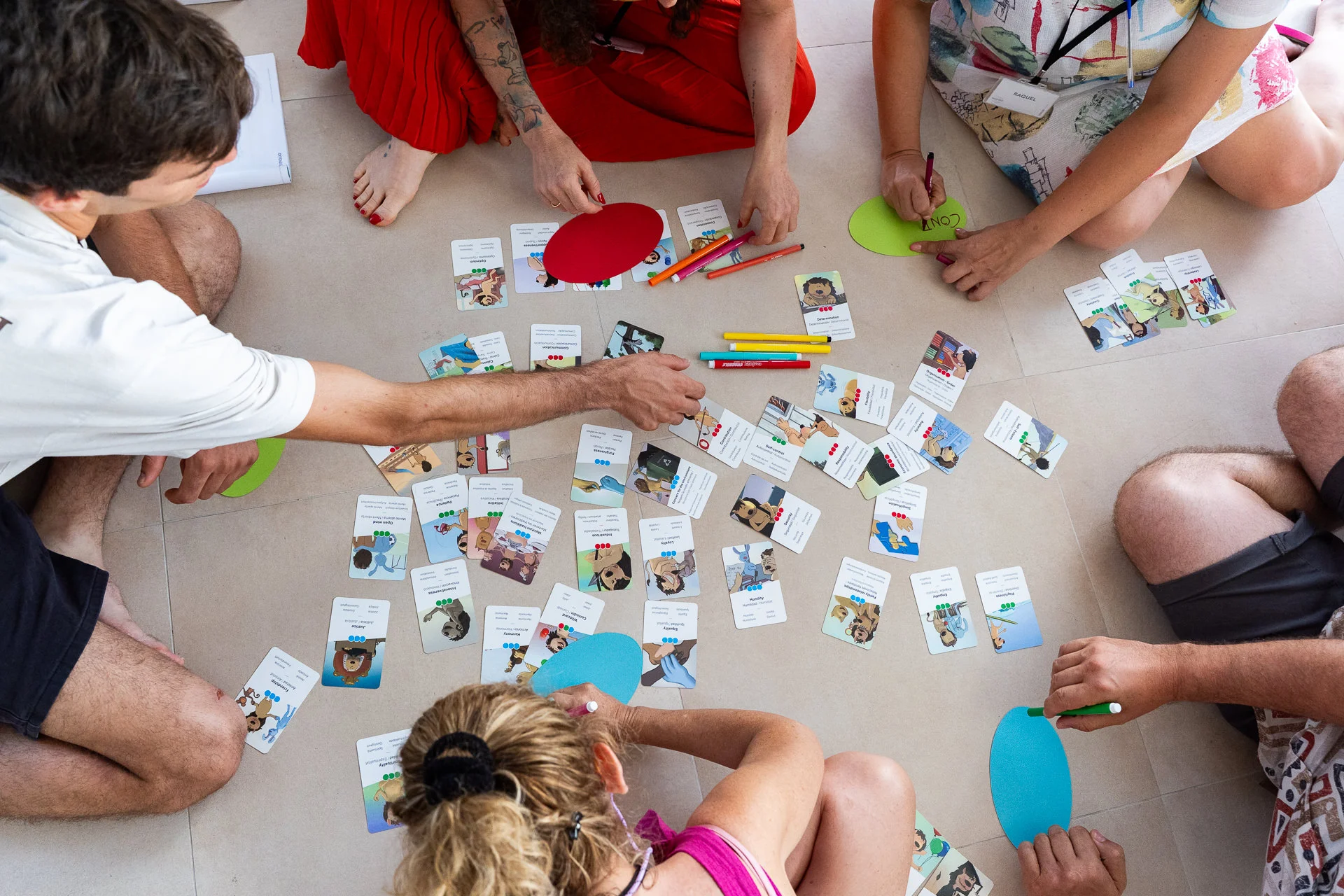 Dinámica grupal en el taller